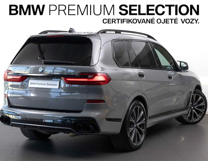 BMW X7 5