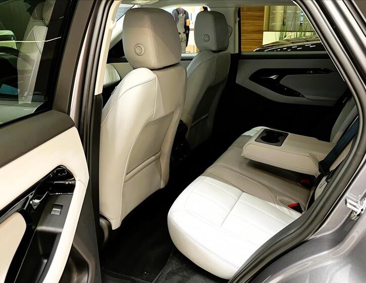 Land Rover Range Rover Evoque 9