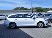 Hyundai i30 4