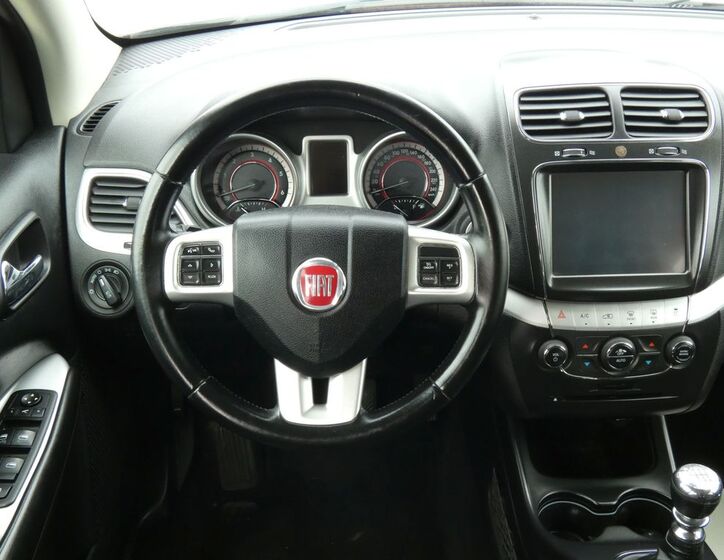 Fiat Freemont 32