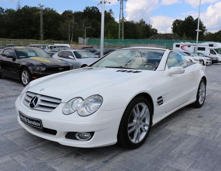 Mercedes-Benz SL 9