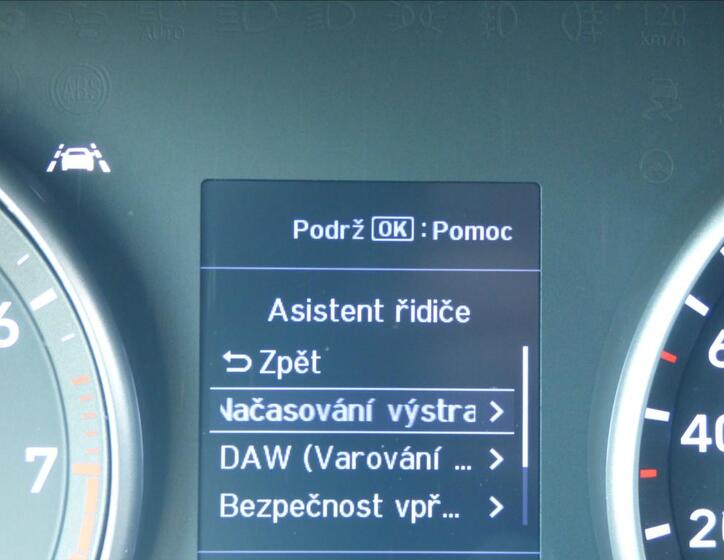 Hyundai i30 25