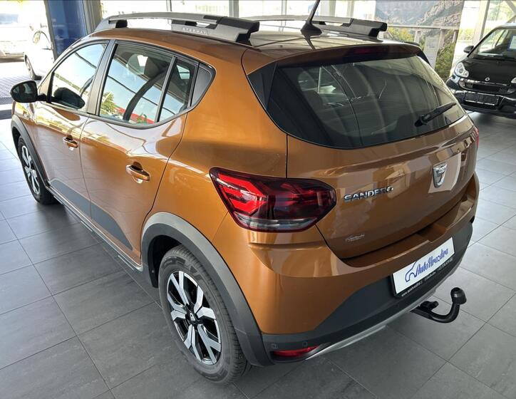 Dacia Sandero 4