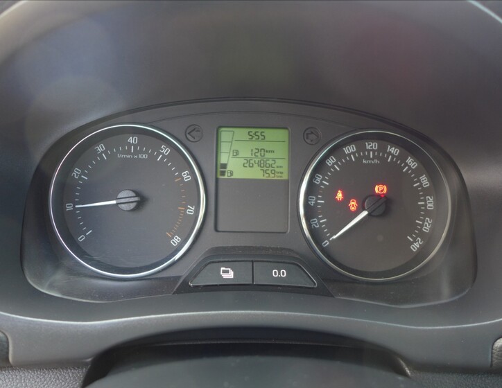 Škoda Roomster 18