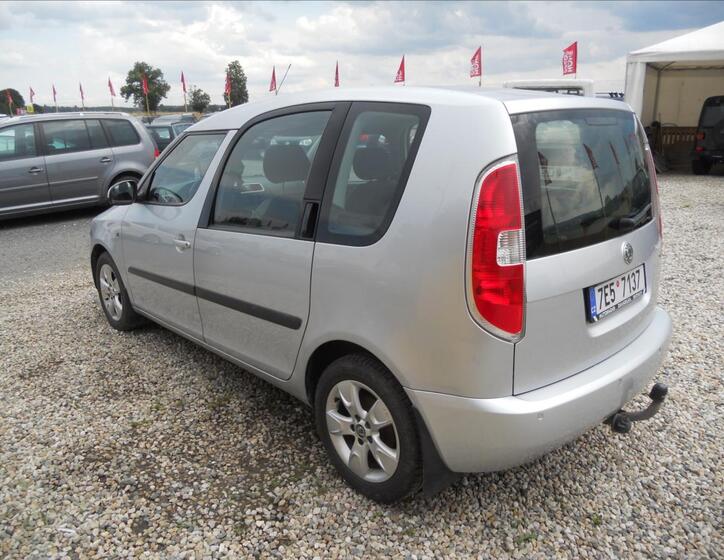 Škoda Roomster 8