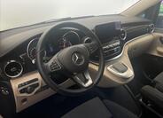 Mercedes-Benz Třídy V 9