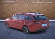 Hyundai i30 4