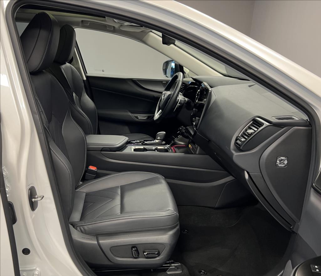 Lexus NX 350h