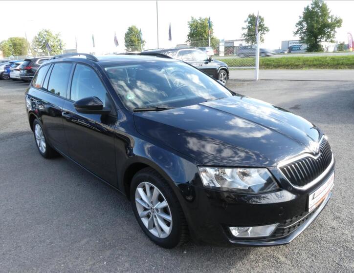Škoda Octavia 1