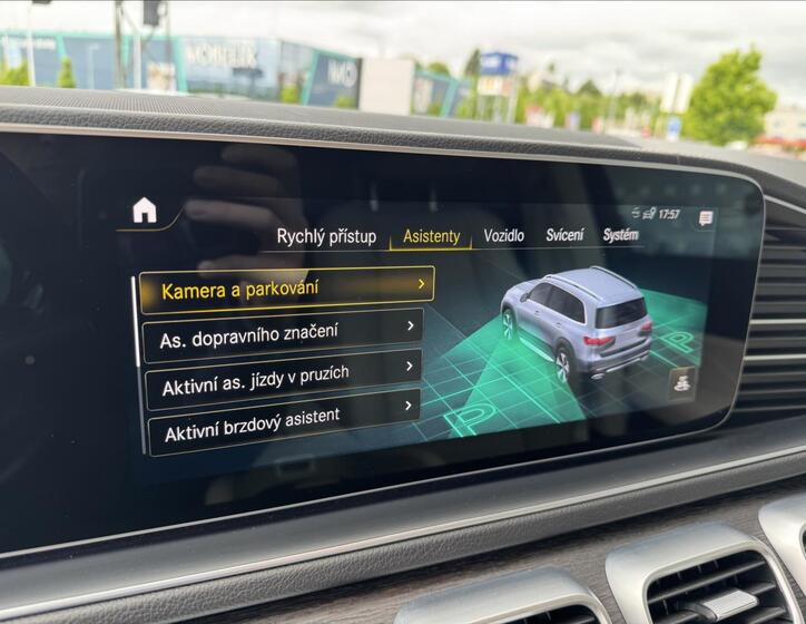 Mercedes-Benz GLS 18