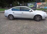 Volkswagen Passat 2