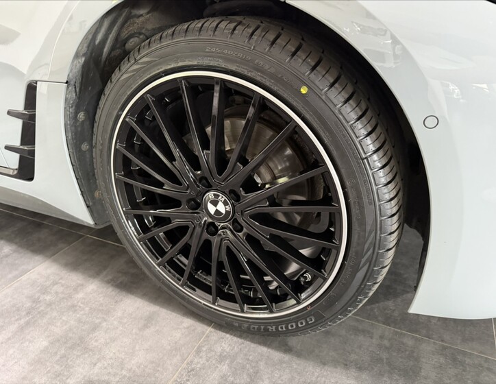 BMW Řada 4 33
