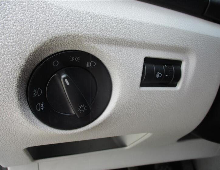 Škoda Fabia 15