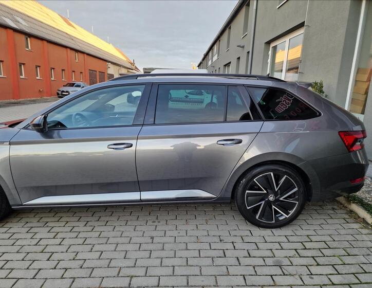 Škoda Superb 44