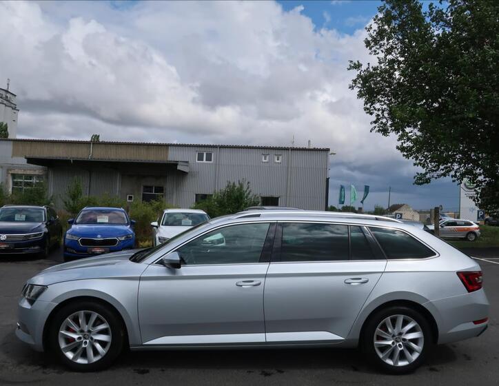 Škoda Superb 6