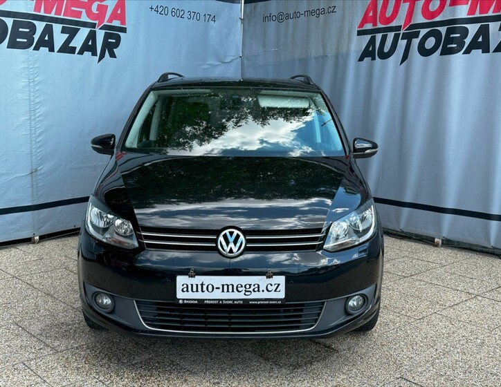 Volkswagen Touran 2