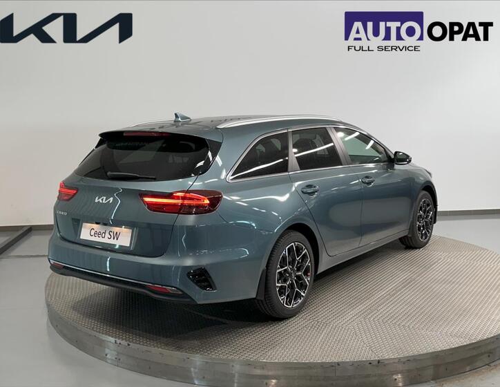 KIA Ceed 5