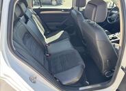 Volkswagen Passat 13