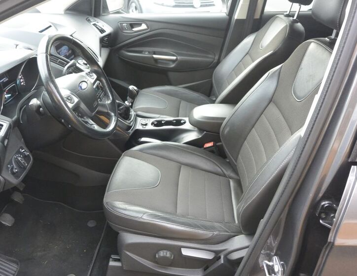 Ford Kuga 8
