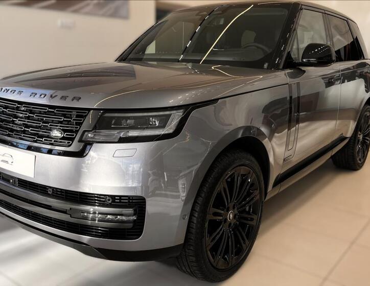 Land Rover Range Rover 1