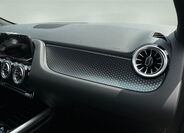 Mercedes-Benz EQA 13