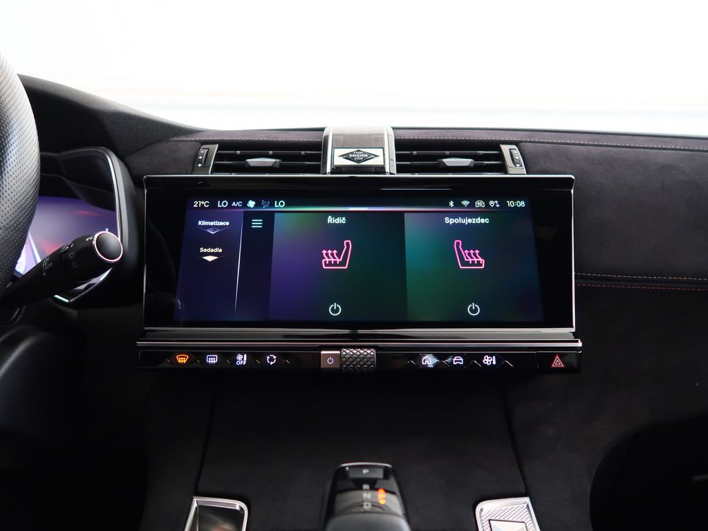 DS Automobiles DS7 Crossback