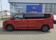 Ford Tourneo Custom 2