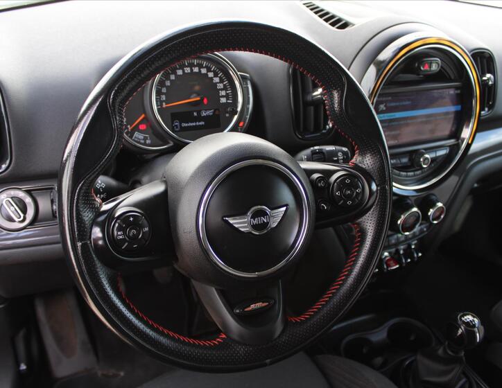 Mini Countryman 14
