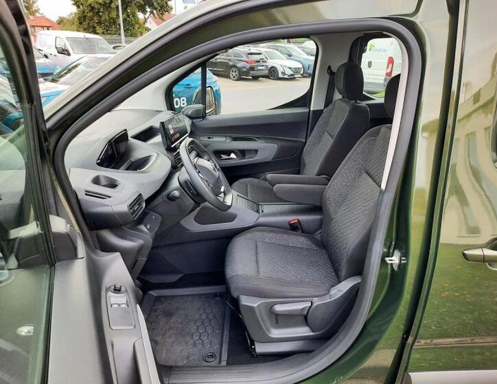 Peugeot Rifter 13