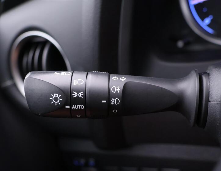 Toyota Auris 21