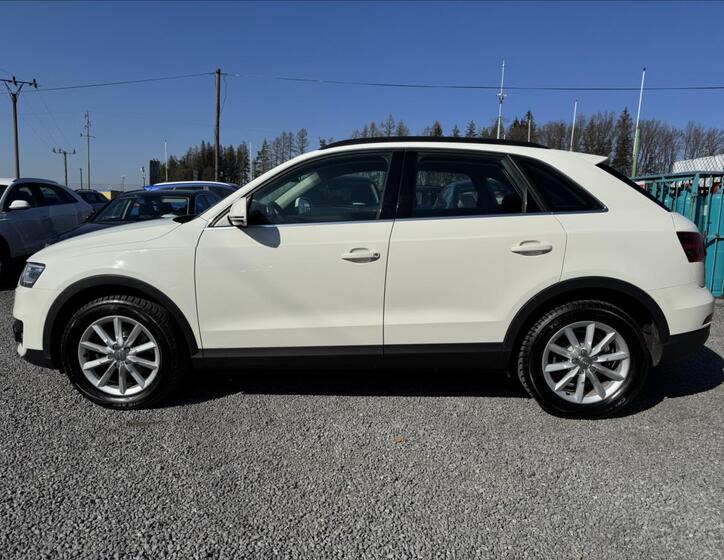 Audi Q3 4