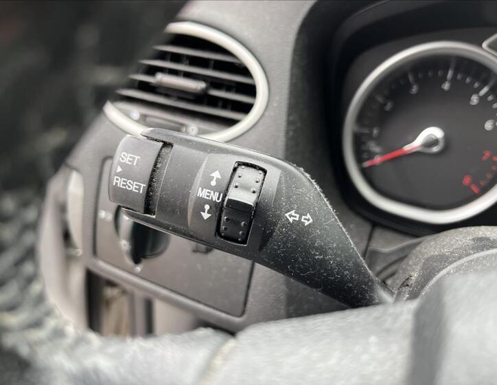 Ford Focus 21