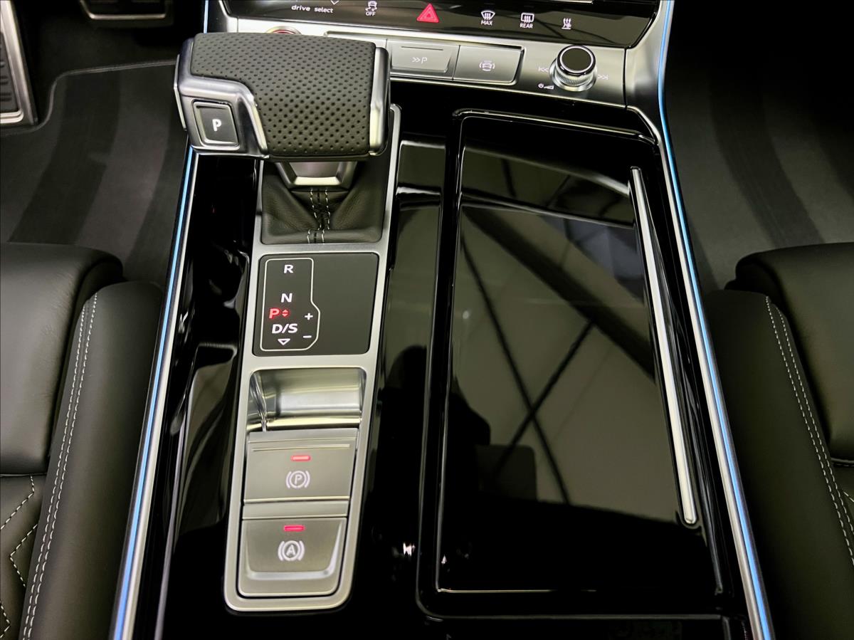 Audi S7