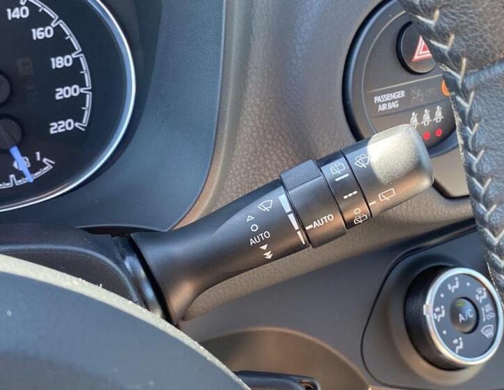 Toyota Yaris 17