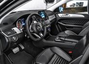 Mercedes-Benz GLE 10
