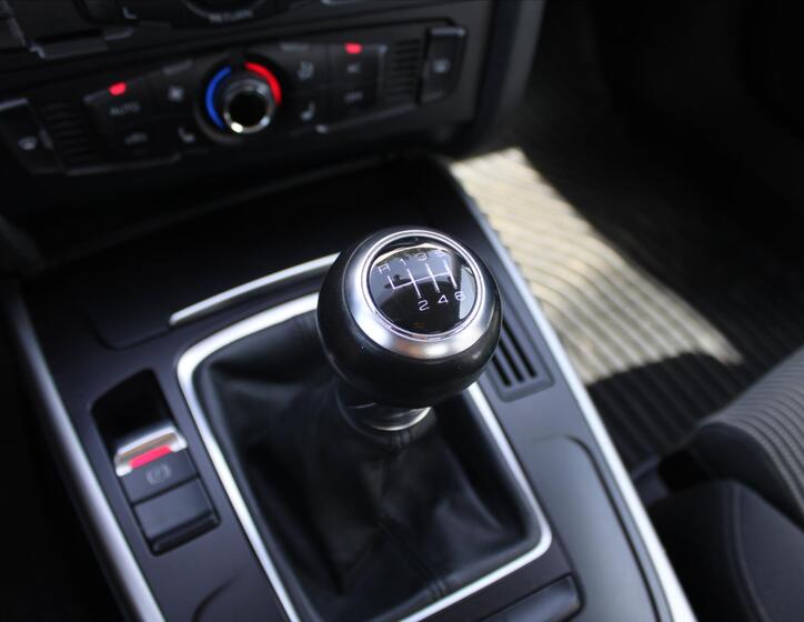 Audi A4 15