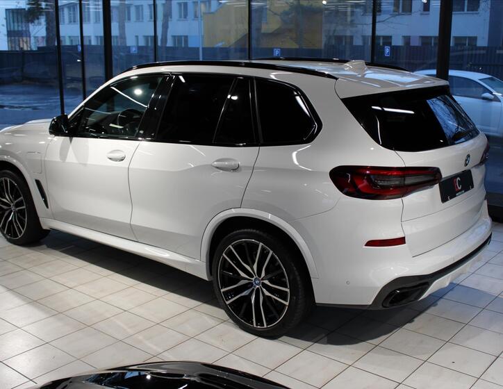 BMW X5 4