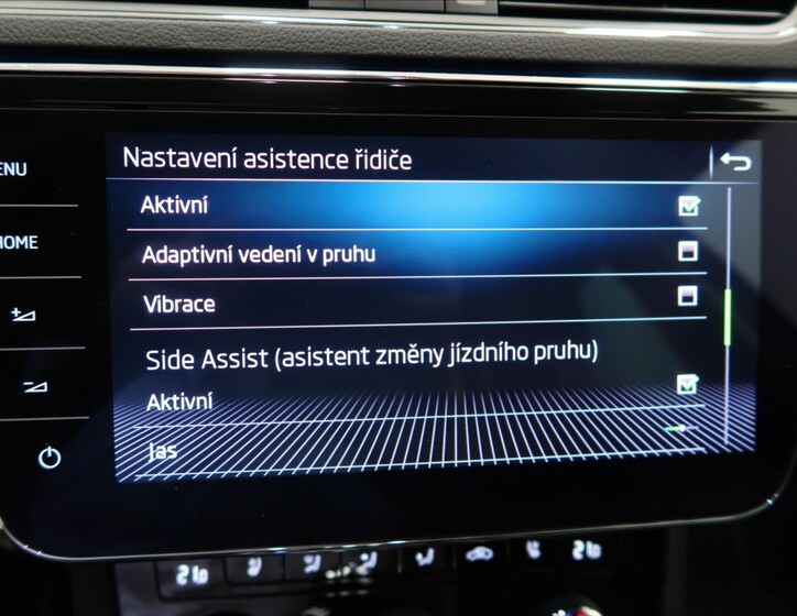 Škoda Superb 33