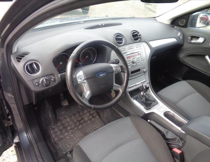 Ford Mondeo 7