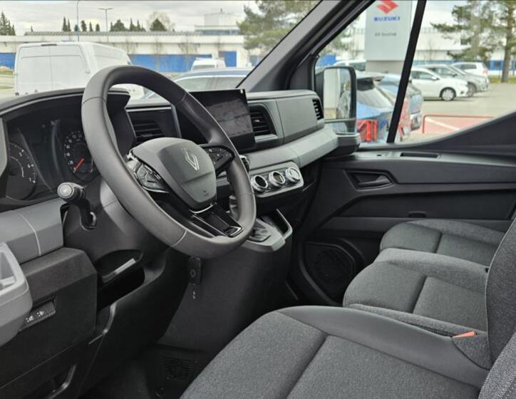 Renault Master 8