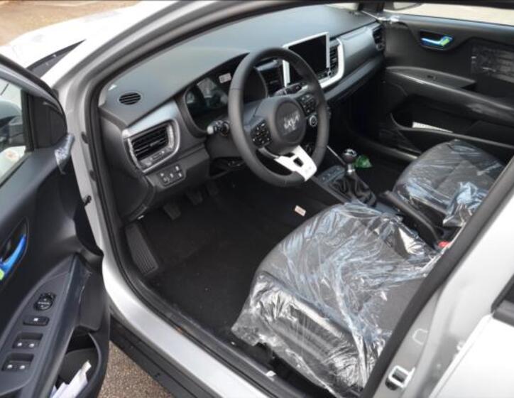 KIA Stonic 3