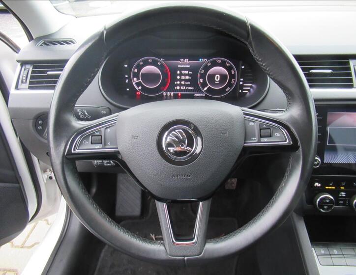 Škoda Octavia 11