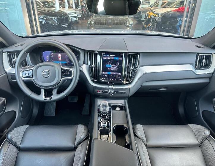 Volvo XC60 7