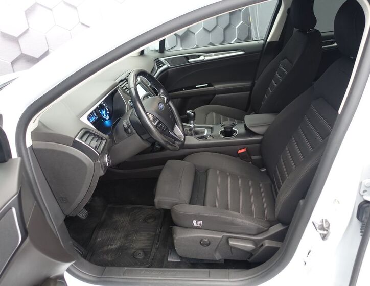 Ford Mondeo 31