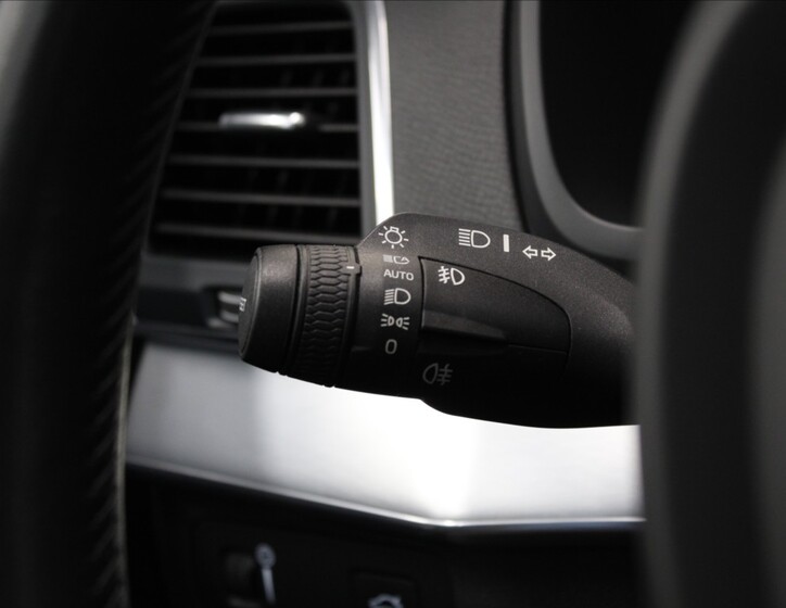 Volvo XC90 19