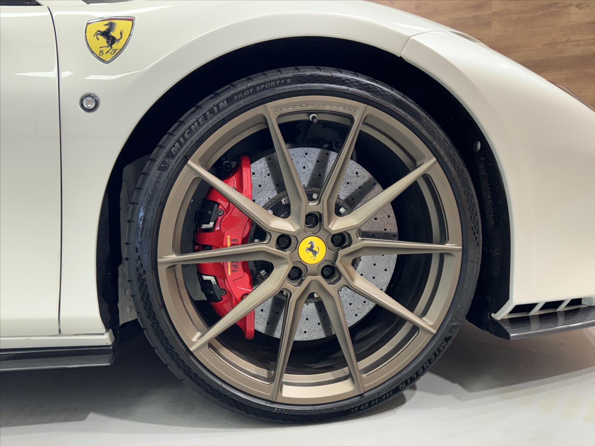 Ferrari F8