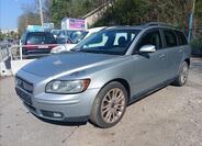 Volvo V50 4