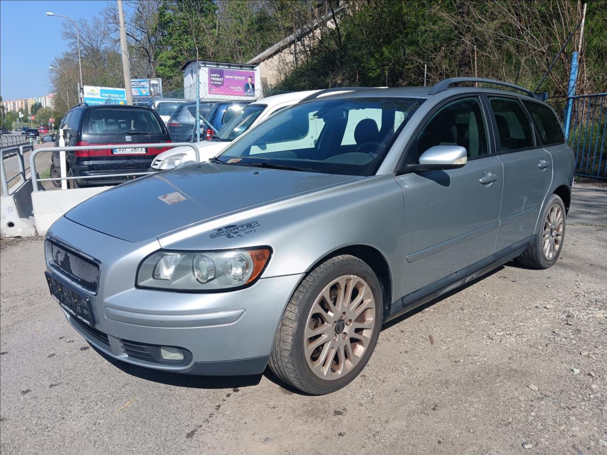 Volvo V50