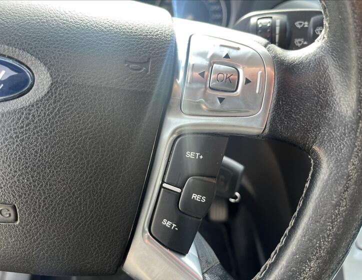 Ford S-MAX 22