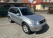 Toyota RAV4 1